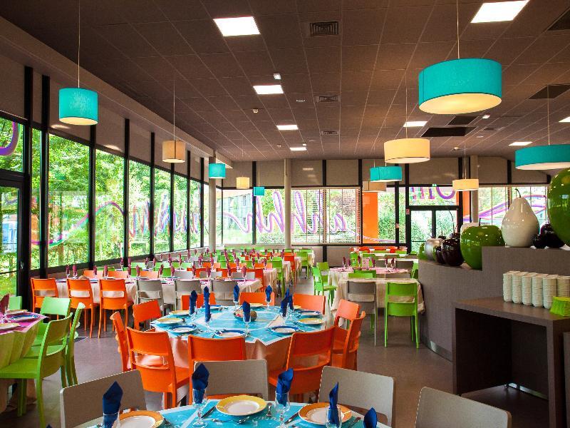 Du Futuroscope Hotel Шасней дю Пуату Екстериор снимка